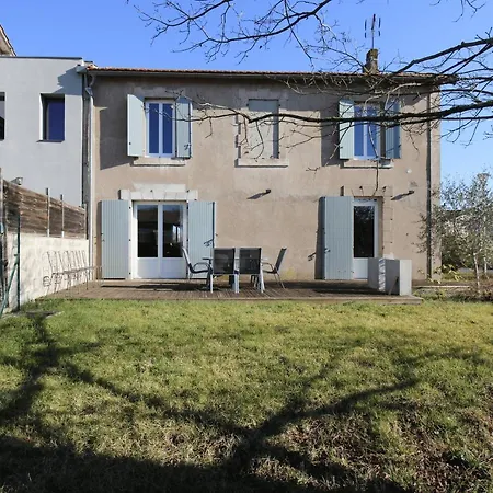 Maison Nina Feriehus *